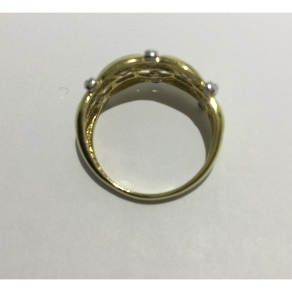 18K Gold Diamond Accent Ring - Picture 9 of 12